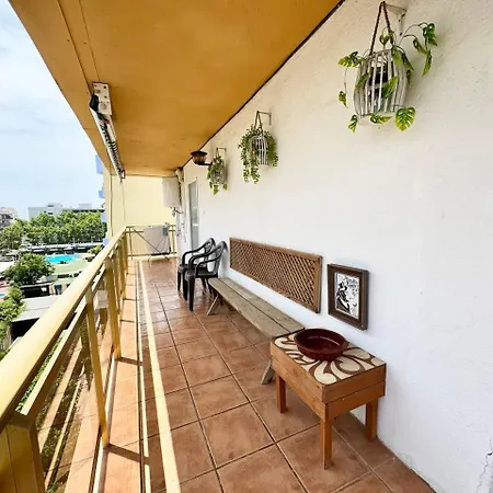 Apartsalou Hawai Apartment Salou